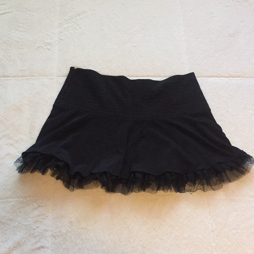 Black mini skirt with tulle bottom